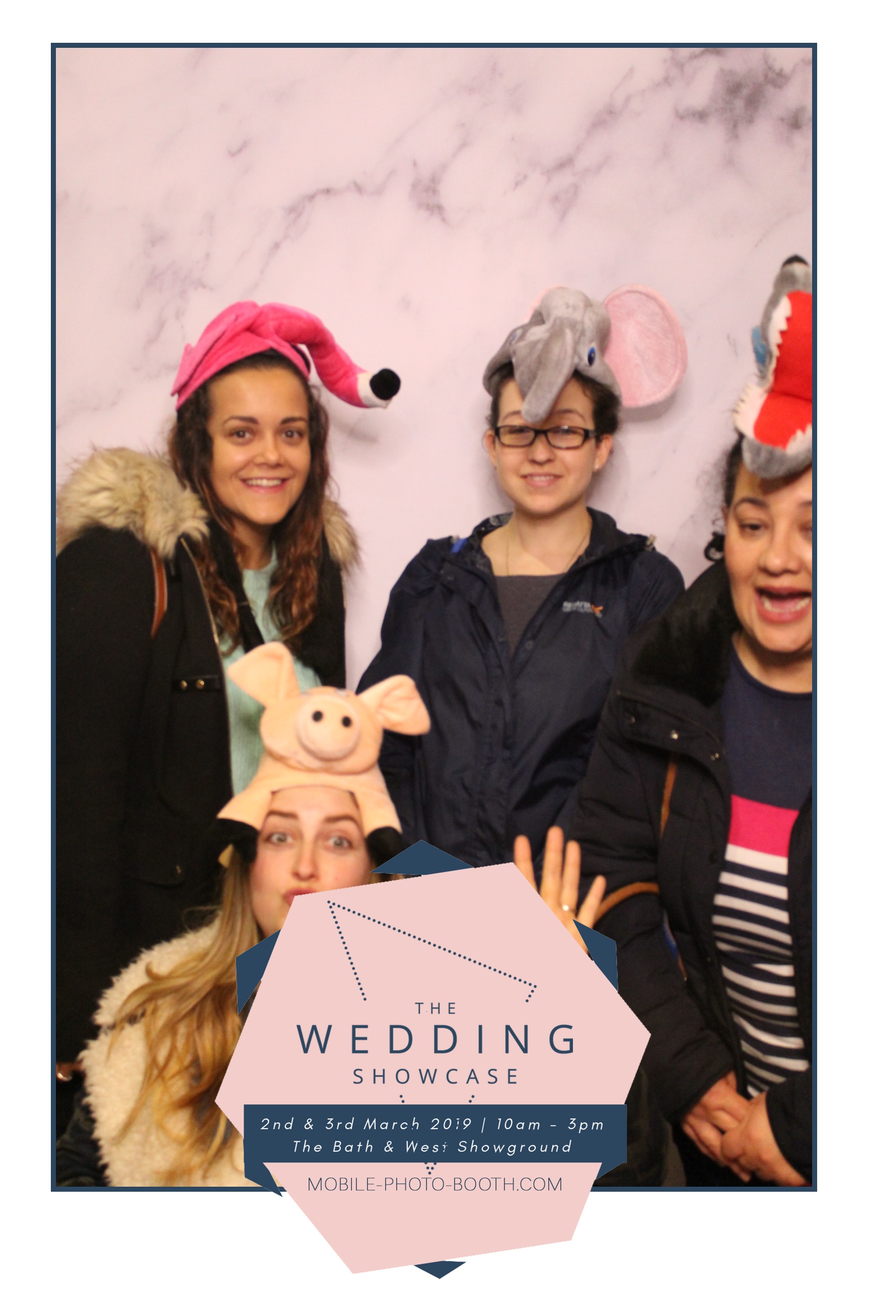 The Wedding Showcase - Magic Mirror | View more photos from the event at images.mobile-photo-booth.com/u/MobilePhotoBoothUK/The-Wedding-Showcase-Magic-Mirror